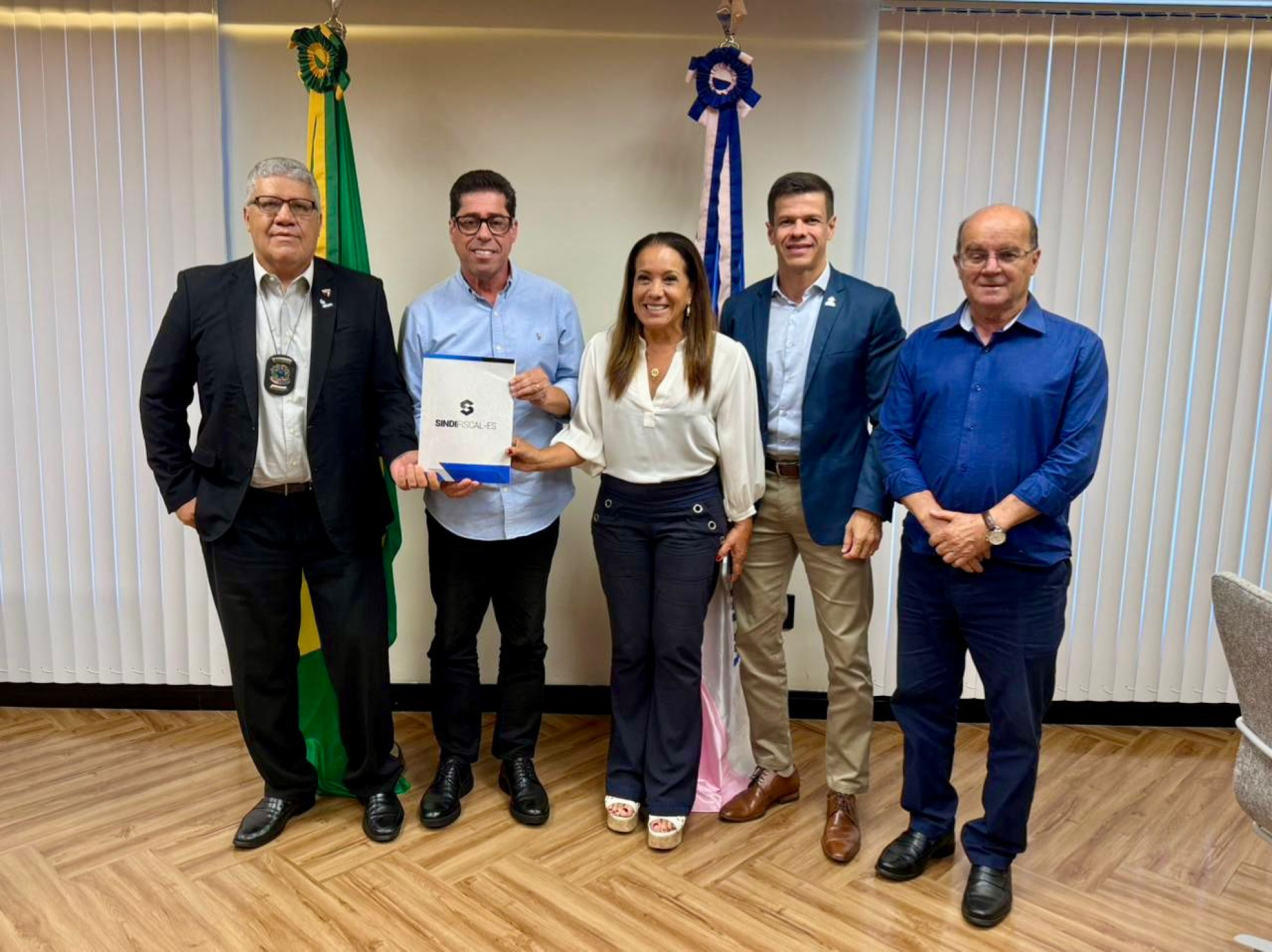 Diretoria debate internalização da Reforma Tributária com presidente da Ales